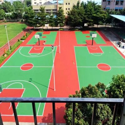 桂林、柳州丙烯酸球场材料篮球场场地羽毛球地胶塑胶地板施工